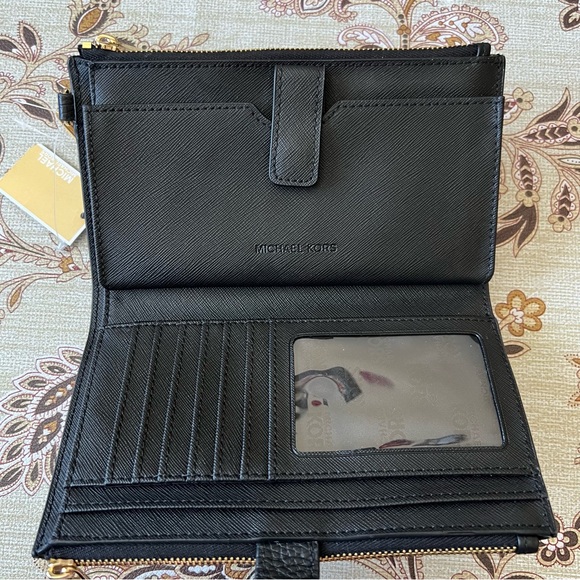 MICHAEL KORS Leather Adele Black Detachable Strap Wristlet Wallet NWT - Picture 10 of 15